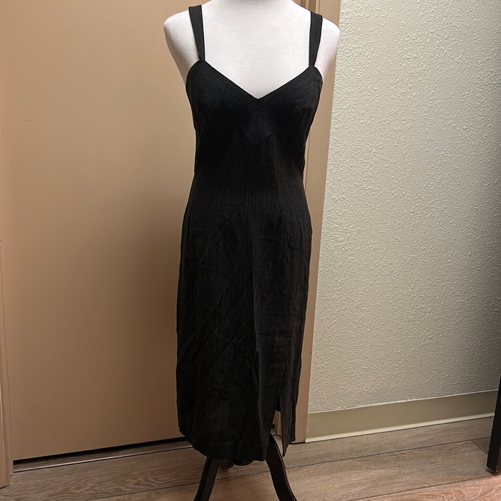 Donna Karan Black with White Pinstripe LBD Vintage - Excellent Condition US 10